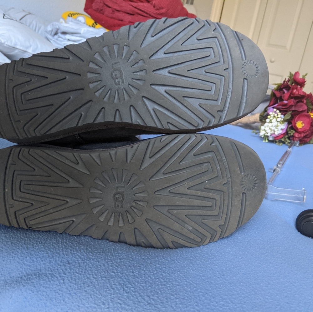 Ugg boots - Picture 5 of 5